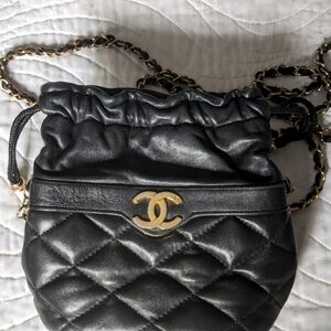 Vintage Chanel Shoulder Bag